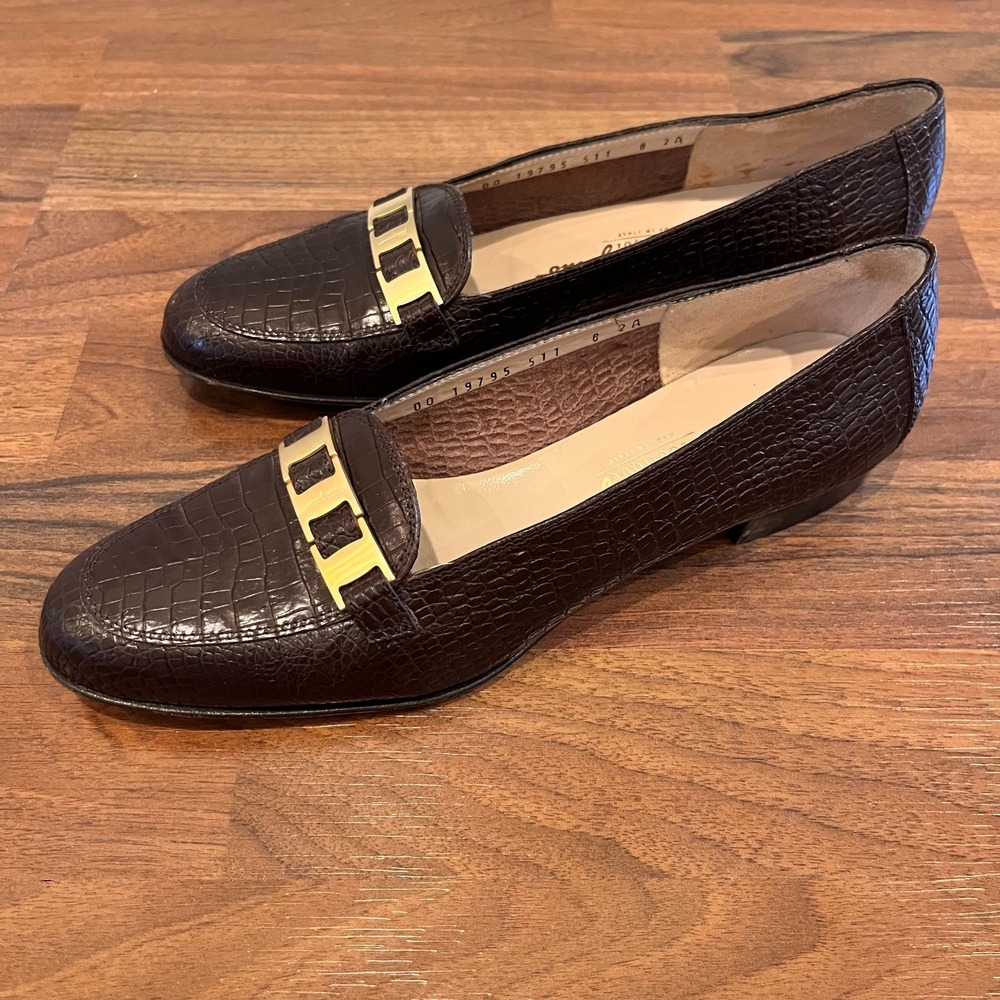 Salvadore Ferragamo Italian Crocodile Loafers Espresso Brown Womens 8 Old Money
